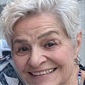 Meet your Posher, Vivian